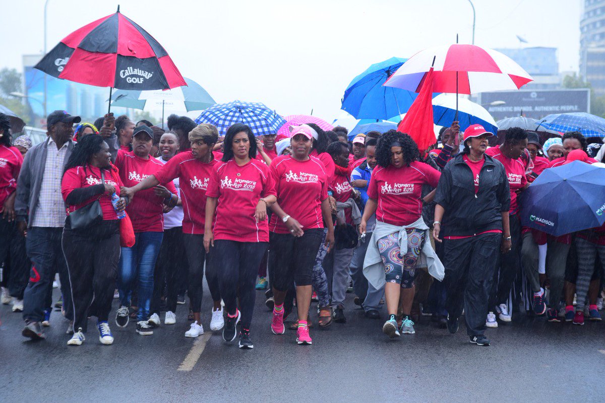 EstherPassaris's tweet photo. We ran to raise awareness about "The Protection Against Domestic Violence Act" and other laws that have been put in place for the protection of women and children. #MyPinkMyWhy #WomensRun #RunForProtectio https://t.co/A3GaN2dN6H