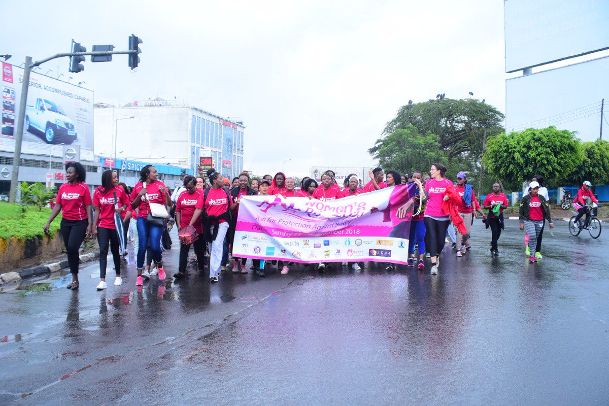 EstherPassaris's tweet photo. We ran to raise awareness about "The Protection Against Domestic Violence Act" and other laws that have been put in place for the protection of women and children. #MyPinkMyWhy #WomensRun #RunForProtectio https://t.co/A3GaN2dN6H
