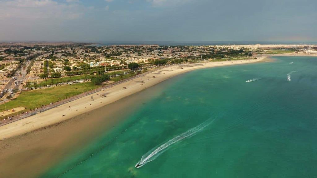 RCJY_Jubail's tweet photo. عندما تلتقي الأجواء الماطرة وجودة الحياة تكون #الجبيل_الصناعية #غرد_بصورة https://t.co/SiTPcCjAGp