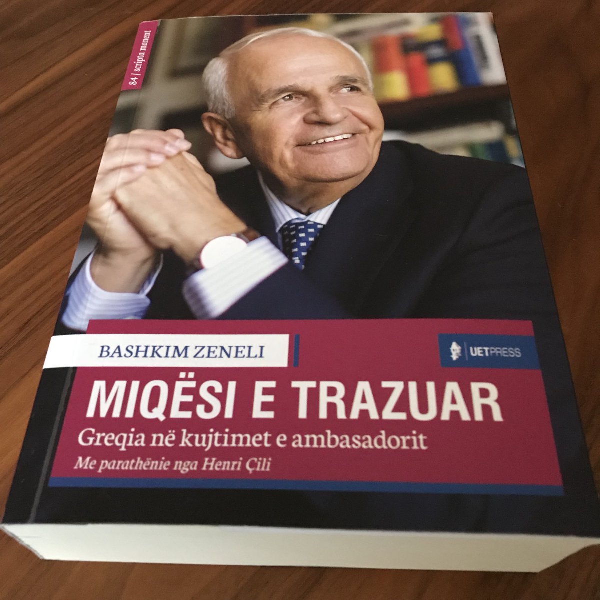 Rezultate imazhesh për miqesi e trazuar