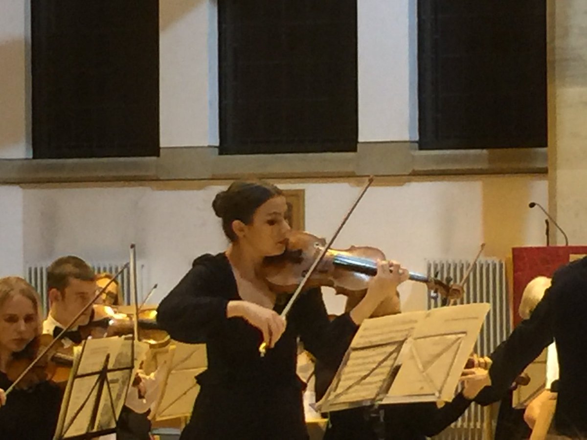 Thank you, Victoria Farrell-Reed, for your performance of Mendelssohn’s Violin Concerto last night - beautiful! #MusicIsLife @BoltonOrch