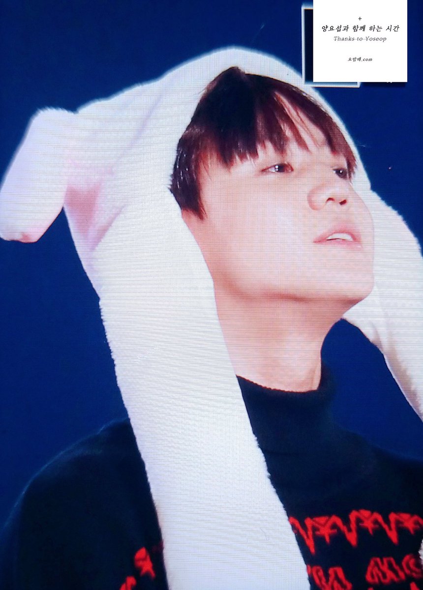 _yomam's tweet photo. 181125 :: 하이라이트 OUTRO 콘서트 #요섭

양토끼 슨샌님!!!🐰💕💕💕

#양요섭 #하이라이트 https://t.co/VHvXs6M0pN