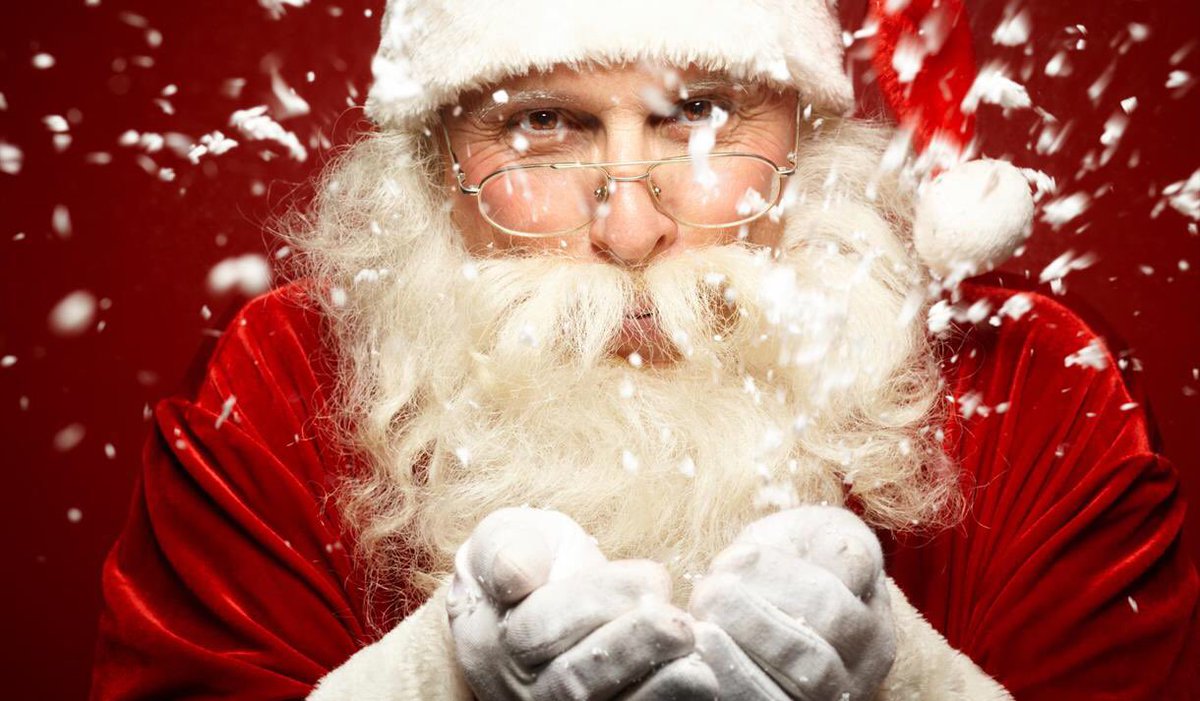 VisitNotts's tweet photo. There’s a very special guest at @WollatonHall this December. Each weekend Santa will be sharing stories of his magical adventures and leading a jolly sing along. More on this and other fabulously festive, family-friendly events here > https://t.co/g9dAiuouzM #NottinghamChristmas https://t.co/9LfhbgUnFF