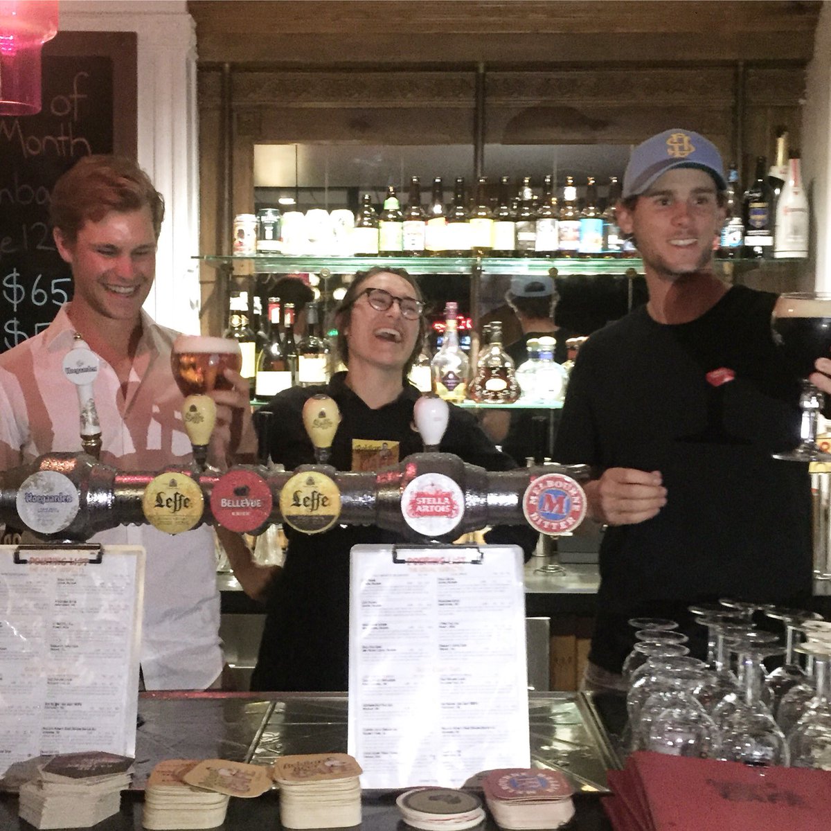 Belgium wins @worldcupofgolf where else would <a href="/tomdetry/">Thomas Detry</a> &amp; @thomas_pieters go to enjoy a celebratory @leffe_belgium ? #winners 
#worldcupofgolf #belgium #leffeblonde #leffebrune