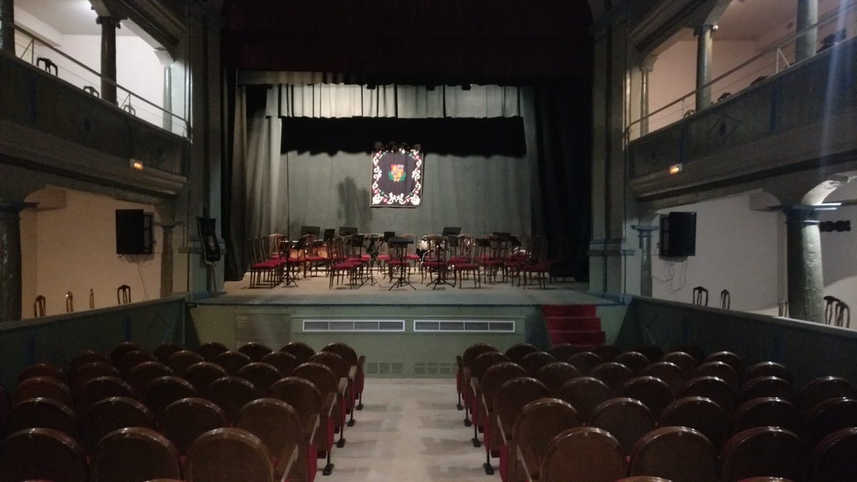 AytoRioseco's tweet photo. 🎶 Todo preparado para el concierto que la @bmmrioseco ofrecerá esta tarde por Santa Cecilia.
🕙 19:00 horas
📍Teatro Principal https://t.co/jsWQaG9n3T