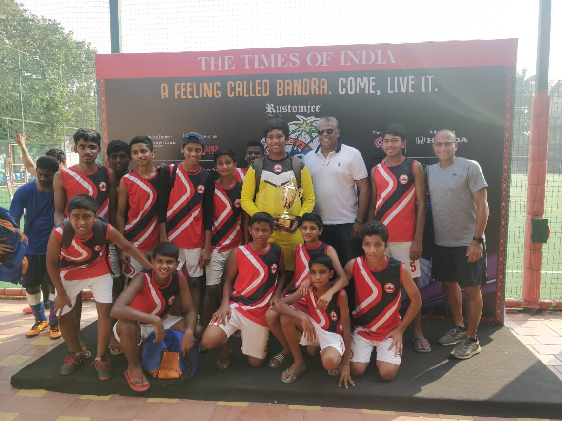 CelebrateBandra's tweet photo. Congratulations to the Runners up - St. Andrew's School for Field Hockey

@fh_experience 

#TimesCelebrateBandra #AFeelingCalledBandra #ComeLiveIt #peopleofbandra #festival #celebrate #bandra #biggerbolderbetter #justbandrathings #mumbai #food #live #music #art #theatre https://t.co/Kbu7lWDWrJ