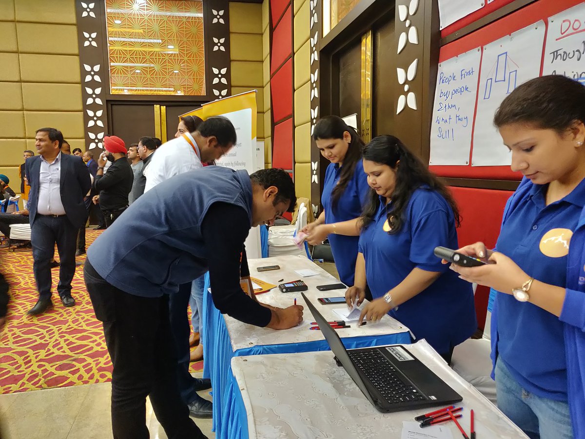 paritoshtweets's tweet photo. Welcome Future Master #Networkers! #NRPN #MNP https://t.co/NJ4Rkqzlgc
