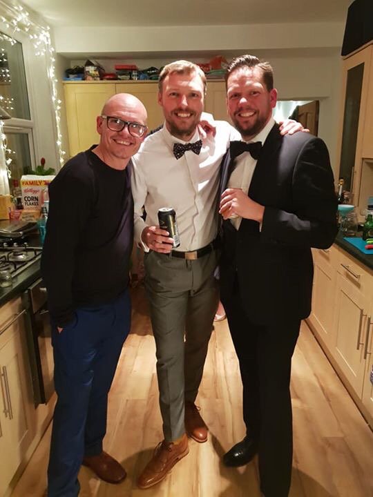 vegascurts's tweet photo. Pre Cocktails is always the best way to start before a night out #Winterball #CocktailO’clock https://t.co/McZK3SCZv4