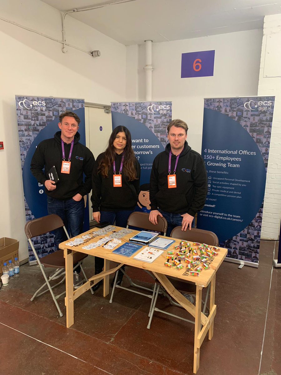 ECS_Digi's tweet photo. The team are currently at Silicon @milkroundabout on the lookout for #DevOps and #ContinuousDelivery consultants. Come and find us at Stand 6! #SMRnov18 #SiliconMilkRoundabout #techroles https://t.co/780E73s5GU