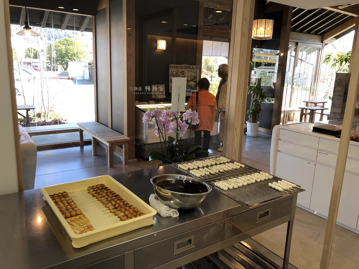 和菓子屋さんに男の子が放ったひと言が斜め上を行ったｗｗ「凄いなぁ」に込められた意味ｗｗｗ