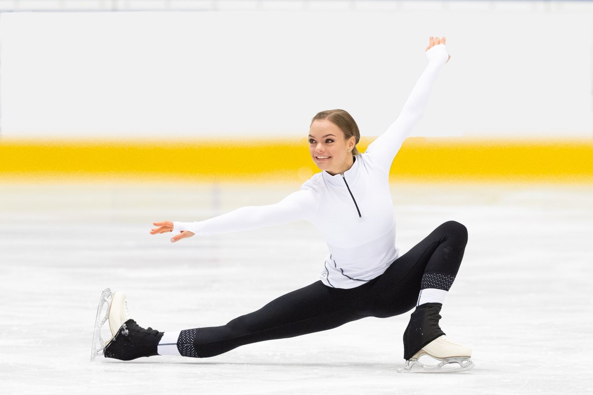 ChiqueSport's tweet image. Hands up if you're loving our Black Friday offer 🙋
Chiquesport.com #TrainInStyle #WinInStyle