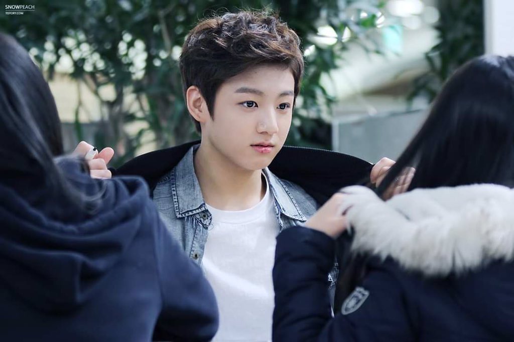 Nashybeyb's tweet photo. B-but I just blinked... :(

#jungkook #BTS https://t.co/0Z9aCh5R9k