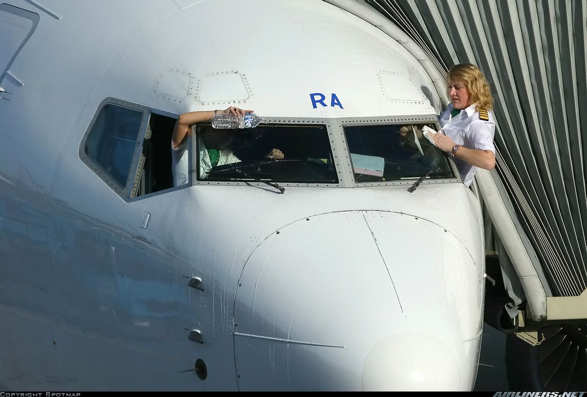 ShopiFlyers's tweet photo. Morning Workout 😄  
Hit the follow us button for more aviation enthusiasm 🚁 ✈️ ❤️
🔹   
🔹    
🔹    
🔹
#aviation #airport #airplane #aircraft #bestairport #guess #terminal #airlinepassengers #pilot #pilotlife #aerial #avporn #flight #aviationlovers #shopiflyers https://t.co/AfDQJ0Df6C