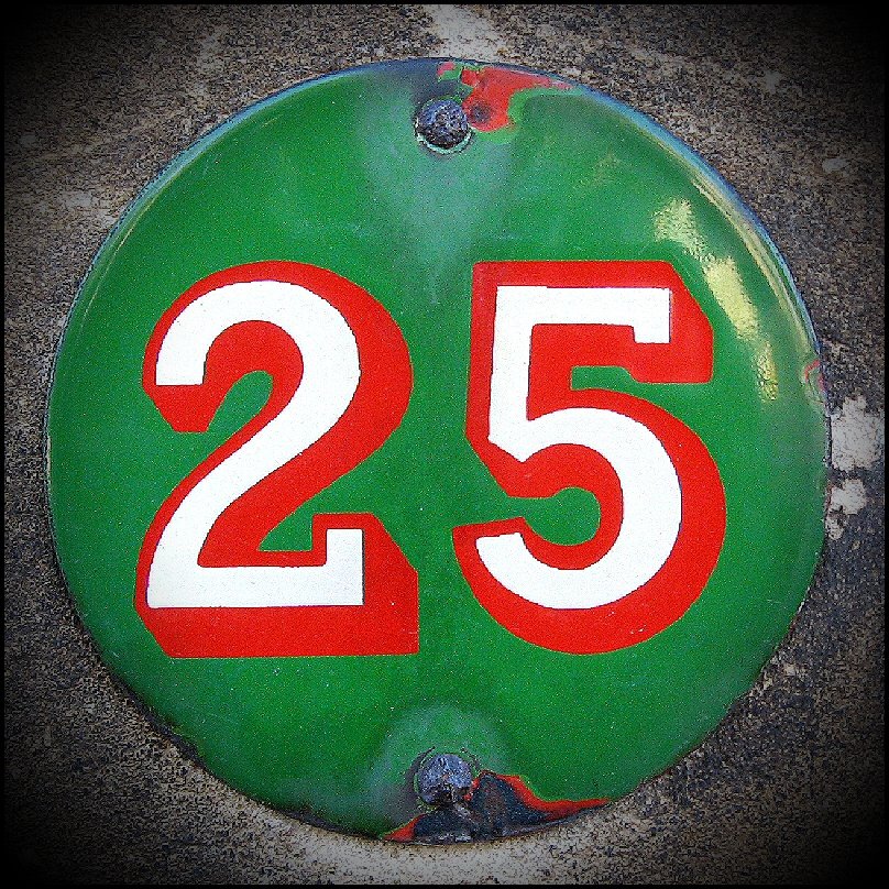 Battere la violenza é la grande sfida  nel nostro cammino verso la civiltà. Uniamoci tutti. Per ogni foto condivisa <a href="/sorgenia/">UpToYou</a> donerà 1 euro a <a href="/GrandeCasa_scs/">La Grande Casa scs onlus</a> #Sempre25Novembre #ad