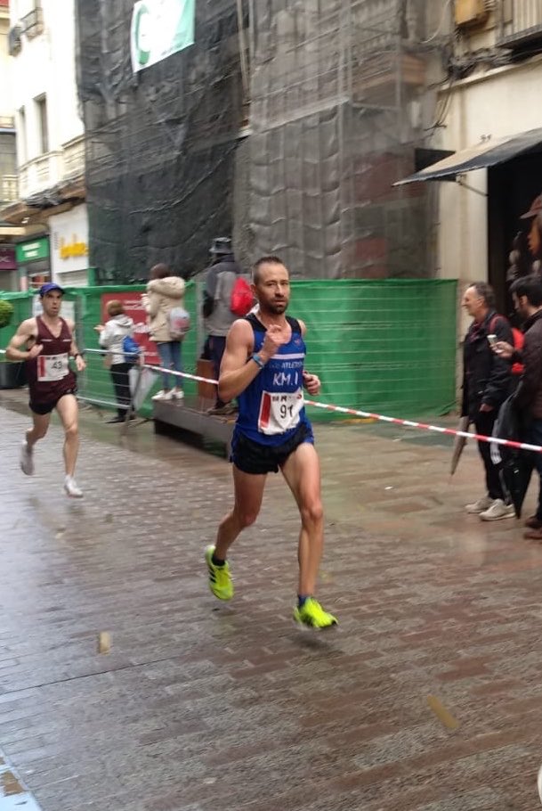 Km1Ronda's tweet photo. Media Maratón de Córdoba 
Nuestro compañero Fran ha terminado con un tiempo de 1:14 
6 de su categoría 
Enhorabuena campeón https://t.co/oScgiCbV6S
