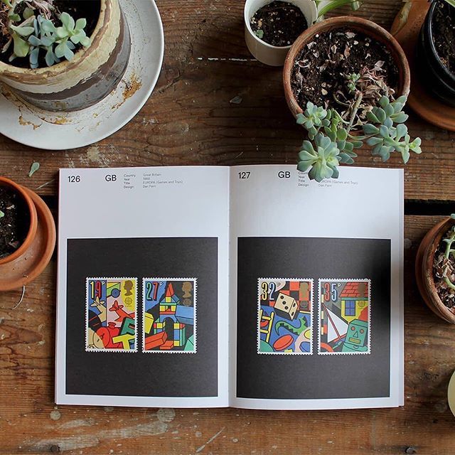 uniteditions's tweet photo. 👌🏻 Repost @hyperakt Some inspiration from our library— "Graphic Stamps: The Miniature Beauty of Postage Stamps" published by @uniteditions. .
.
.
#Hyperakt
#HKTstudio
@hyperakt.
.
.
.
.
.
#uniteditions #graphicstamps#bookstagram #currentlyreading #graph… https://t.co/2m1xy9mhr4 https://t.co/2ElEqzTjBT