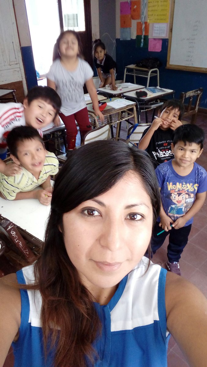 Paoguay2's tweet photo. Ultimo dia de clases, los voy a extrañar mis pequeños!! 
#MSEenaccion 
@Jorgelina_07 @fguillesaavedra @YanilMarisol @patriciapinasco @EAEjercitoArg @ https://t.co/t1C0FLJhGb