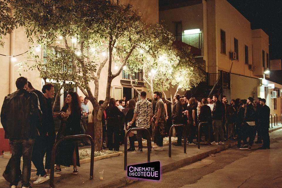 AncheCineTeatro's tweet photo. #EVENTIPRIVATI #EVENTIAZIENDALI #CATERING #CENESPETTACOLO #EVENTIASSOCIATIVI #FIERE #MATRIMONI #ARTISTI #PARCHEGGIO #SERVICEAUDIOVIDEO #PRODUZIONEVIDEO  #ANIMAZIONEFESTE #SPAZIOMOSTRE #ANCHECINEMA #TEATROPOLIFUNZIONALE https://t.co/4ajMlSptrC