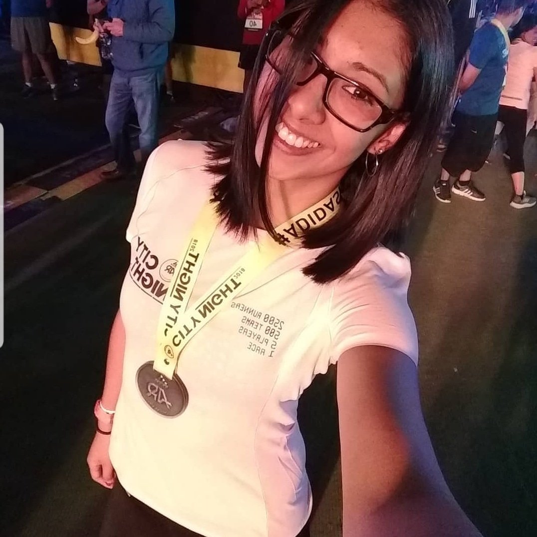 SoyCorredora's tweet photo. Anoche en #CityNightRun con @adidasMX #adidasRunnersMexicoCity #soycorredora https://t.co/4TSabcipEW