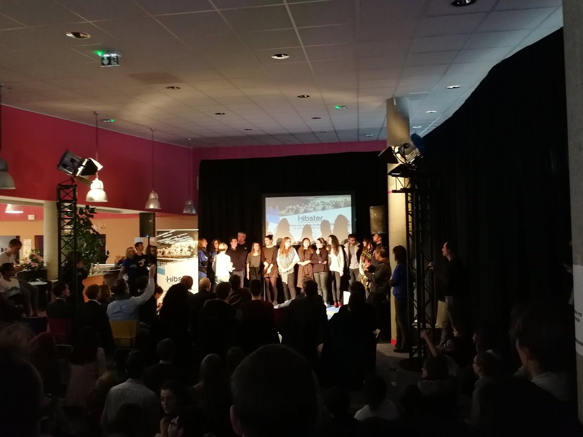 ILIS_officiel's tweet photo. [HIBSTER] Bravo à l'équipe 1 qui remporte le projet @Bayer_FR ! https://t.co/hl22Sph6ag