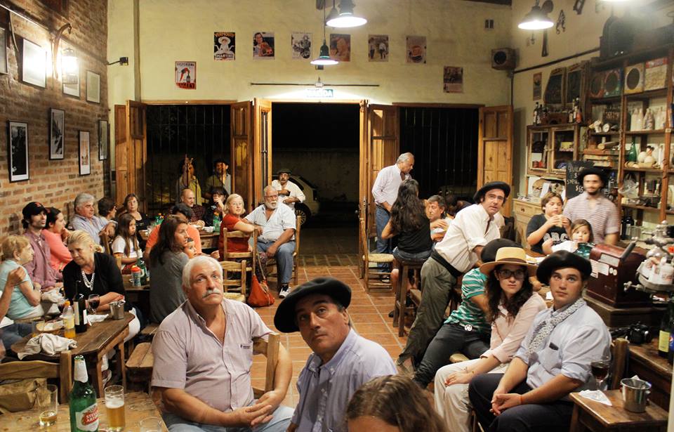 San Antonio de Areco tweet media