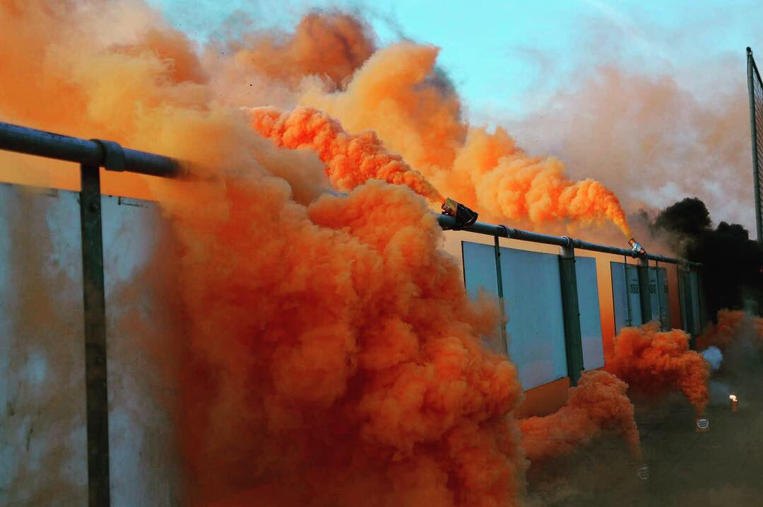 sv_vcr's tweet photo. En nog een paar foto’s van de pyro gisteren tegen Birdaard 

#derby #pyro #NoPyroNoParty #awaydays 
@FootballCulture @indehekken https://t.co/yZRPO1933I
