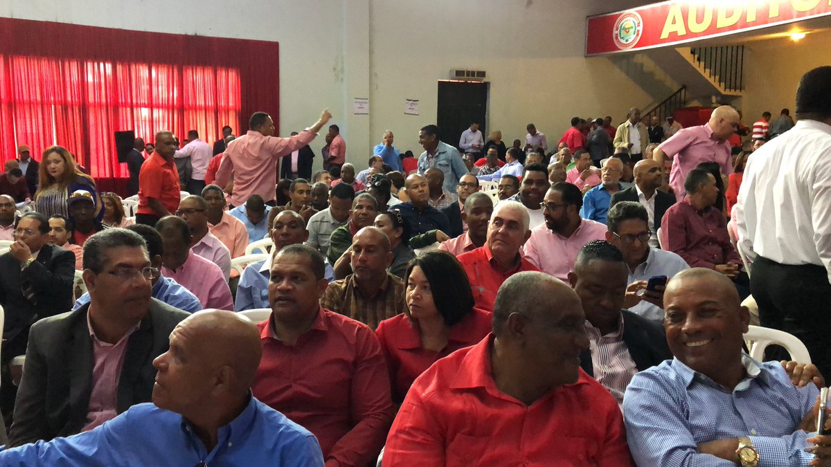 wrgenao's tweet photo. Parte de los delegados de la Comisión Ejecutiva #PRSCDecide #CEPRSC https://t.co/yQEcX0U09D