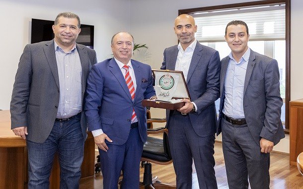 ArabiHashtag's tweet image. الشهوان يكرّم شركة زين hashtagarabi.com/91065/%d8%a7%d…