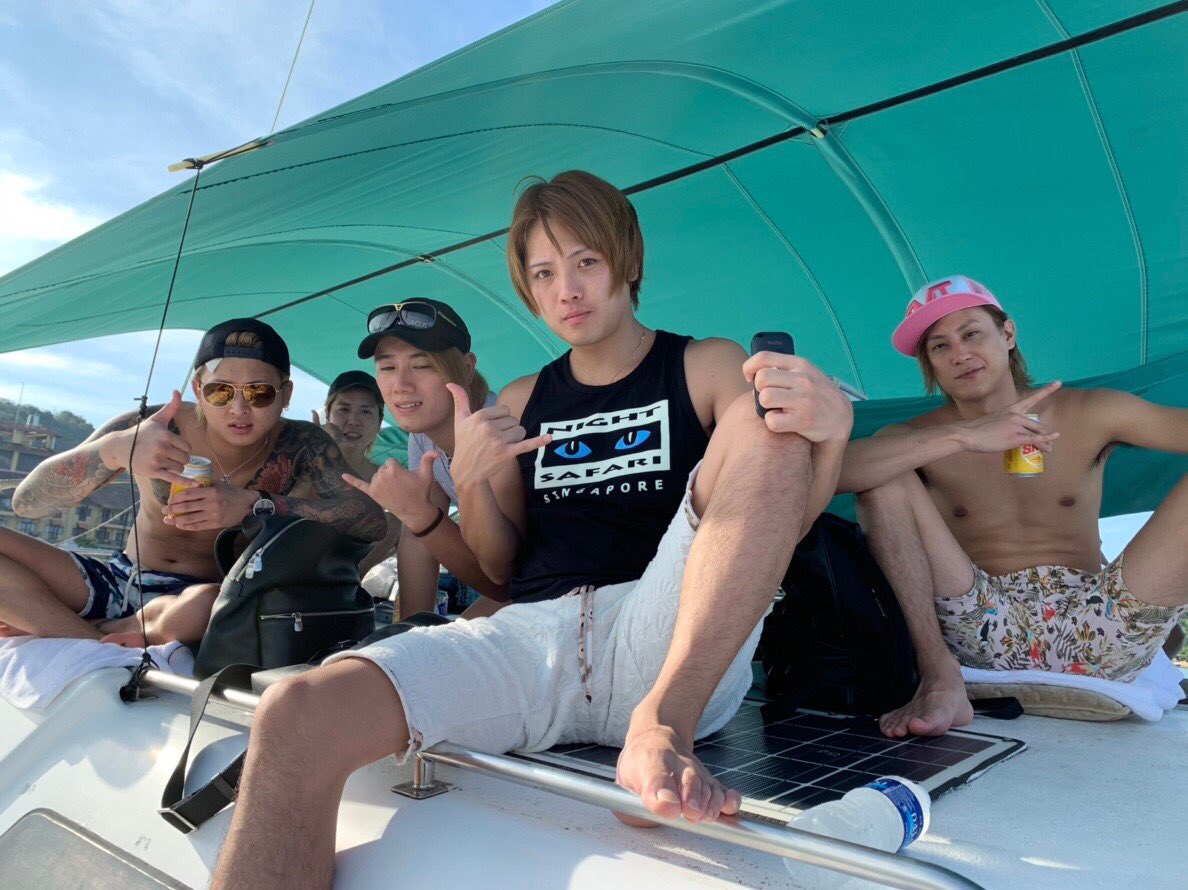 haruto1226's tweet photo. .
マレーシアで3連休リフレッシュできました😆
.
やっぱ連休は海外ですね🤣
毎月海外行きたい方は、
是非、G.OGroupへ❤️
.
.
https://t.co/0UZyZ5DV3v

#南晴斗 #ホスト #GOGroup #体験大募集 #フォローバック  #大金  #大阪 #ミナミ #ClubEST #キャバ嬢 #移籍大歓迎 #マレーシア #ランカウイ島 https://t.co/9QEGDN7V9M
