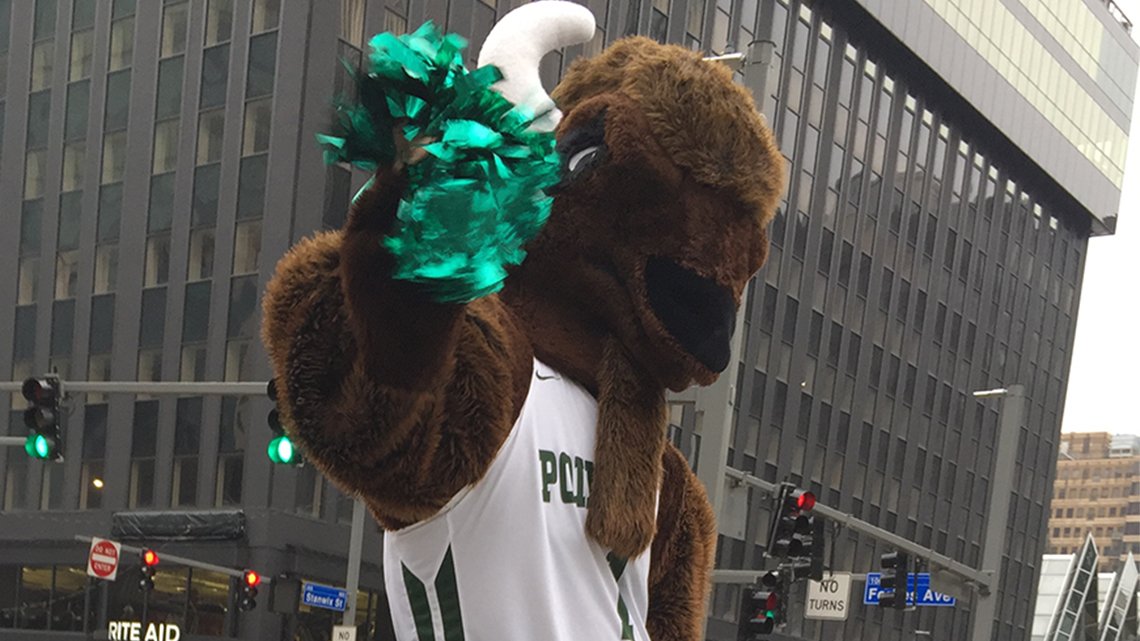 PointParkSports's tweet photo. What was @PointParkU mascot Black Diamond up to on Thanksgiving Break? He made an appearance at the @WPXI Holiday Parade! 

Check out the Photos &amp; Video--->>>https://t.co/Gy0TwuJUnI

@PointParkMascot #GoPioneers #DowntownU https://t.co/SYtxe21u5z
