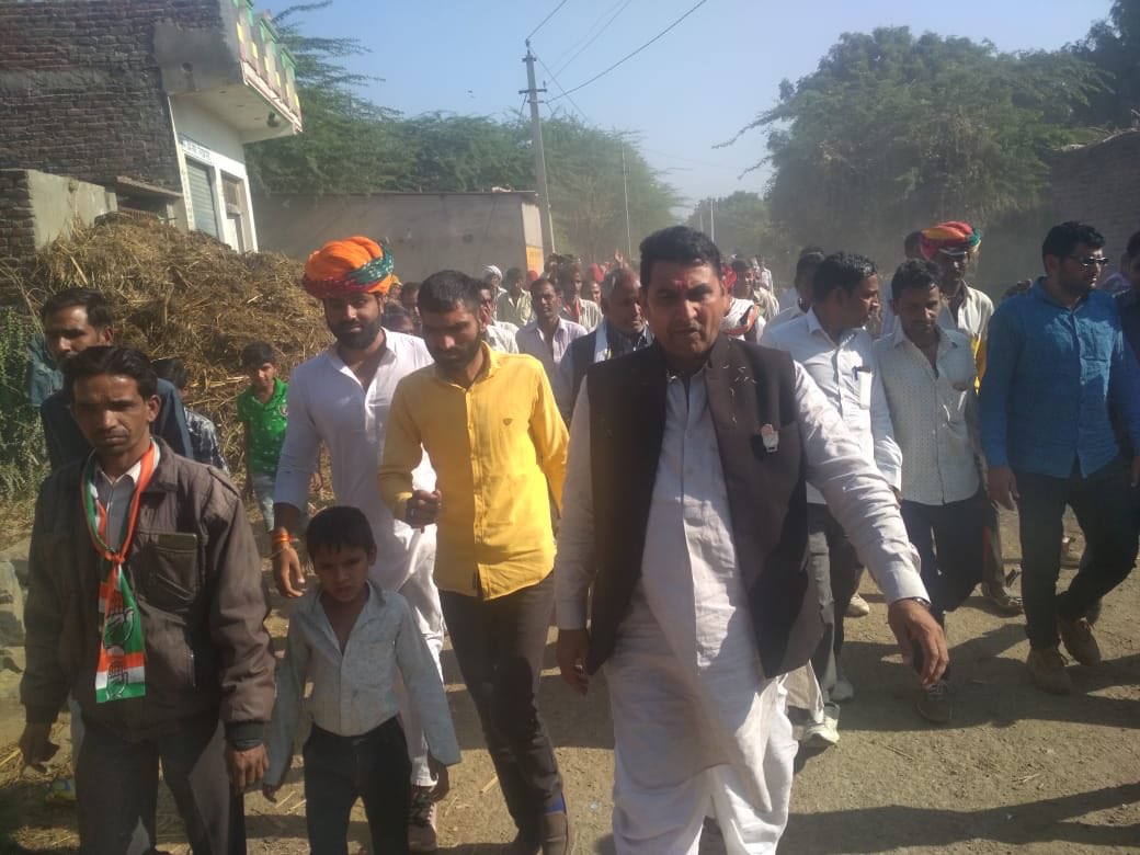 #माण्डल विधानसभा की सुवाना पंचायत समीति के विभिन्न गाँवों में जनसम्पर्क किया।