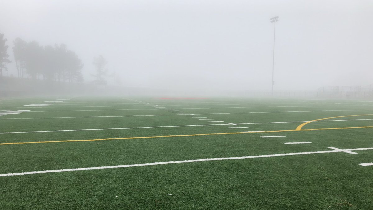CoachSmith67's tweet photo. Alone with my footwork 💙
#OLforlife https://t.co/Hz1rZgAHLw