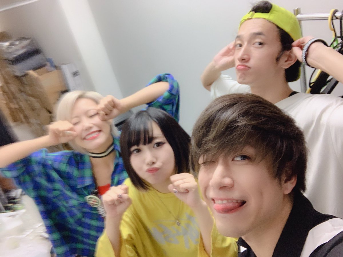 あすぱら Cojirase The Trip こじとりツアーファイナルまであと13日 日に日にワシらもみんなも ファイナルに向けてワクワク度が上がっているのを感じる でももっと巻き込みたいし巻き込まれて欲しい 12月8日 ワシらと一緒に過ごさん こじ