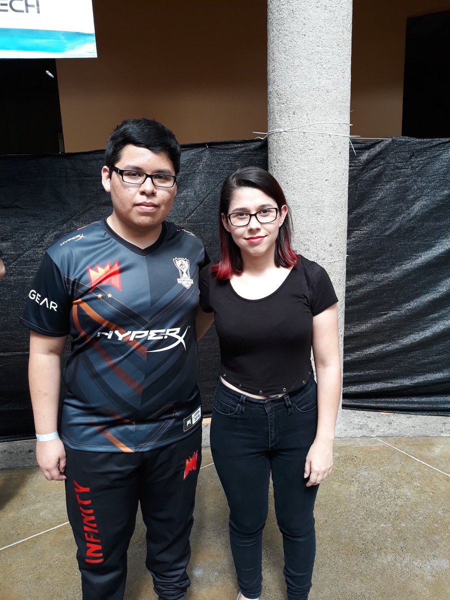 ksolisval's tweet photo. Estos cracks se han ganado el corazón de muchos loleros de Costa Rica , los apoyaremos siempre pase lo que pase. Espero que lo hayan pasado excelente en en este país, pequeño pero con gente muy pura vida. Go ahead @InFinitye_sport!!😉 https://t.co/ZwuWI5CFlD