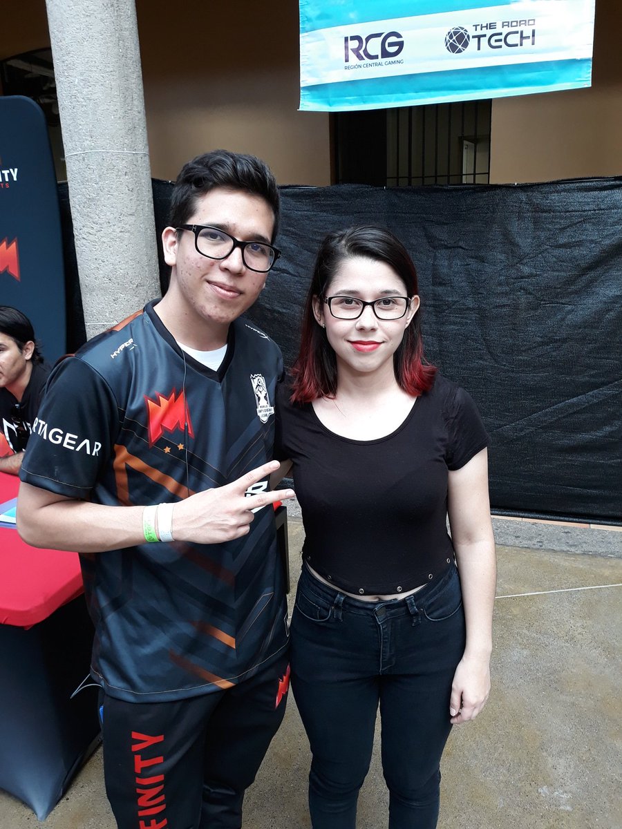 ksolisval's tweet photo. Estos cracks se han ganado el corazón de muchos loleros de Costa Rica , los apoyaremos siempre pase lo que pase. Espero que lo hayan pasado excelente en en este país, pequeño pero con gente muy pura vida. Go ahead @InFinitye_sport!!😉 https://t.co/ZwuWI5CFlD
