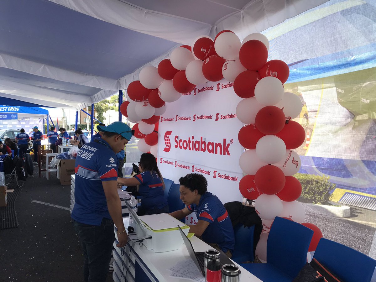 pakorostro's tweet photo. Día 2 del #TestDrive by #Suzuki Vengan por su auto con crédito de @ScotiabankMX #CrediAuto en #Perisur https://t.co/odymA9lAjb