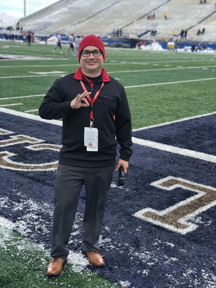 UIWSportsRadio's tweet photo. I’ve been with UIW since 2007, by undergrad, employee or grad stundent, and this was a special season for UIW football and grateful to be a small part it!! Thanks Hank, Brian, Zach, Chris and Coach for an amazing season! #UIWFootball https://t.co/62Yo0azsRi