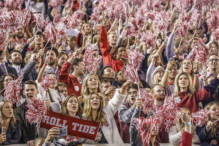pledunaway's tweet photo. The end of an era. 6 years in the student section during what is/ will be considered one of the best runs in college football history. What a time. #LiveMasStudentSectionChallenge #LiveMasStudentSectionChallengeEntry https://t.co/taR420N6Ik