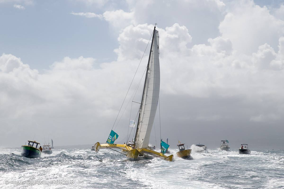 STEREDtm's tweet image. #routedurhum : Le navigateur Loick PEYRON franchit la ligne d'arrivée en STERED !

Bravo à @loickpeyron, qui vient à l'instant de décrocher la 4ème place de la classe #RhumMulti à bord d'Happy, après 21j 3h 57mn 17sec de course. 
Belle arrivée en STERED ! stered.eu/fr/t-shirts-ma…