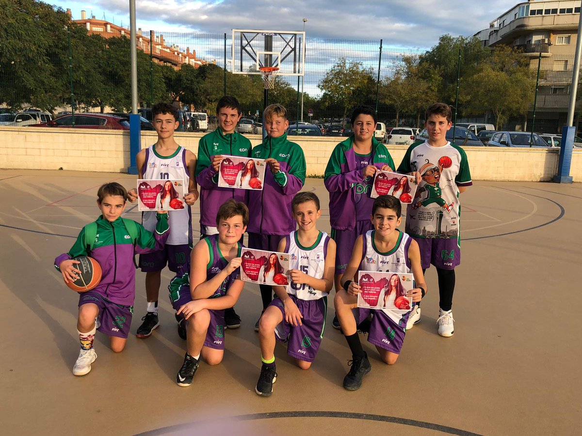 EdmBaloncesto's tweet photo. Desde la #EDMB nos unimos en la lucha contra la Violencia de Género #nomásvíctimas
#hazterespetar
#EdmTeatinos💜💚 https://t.co/eU0O5I7J2f