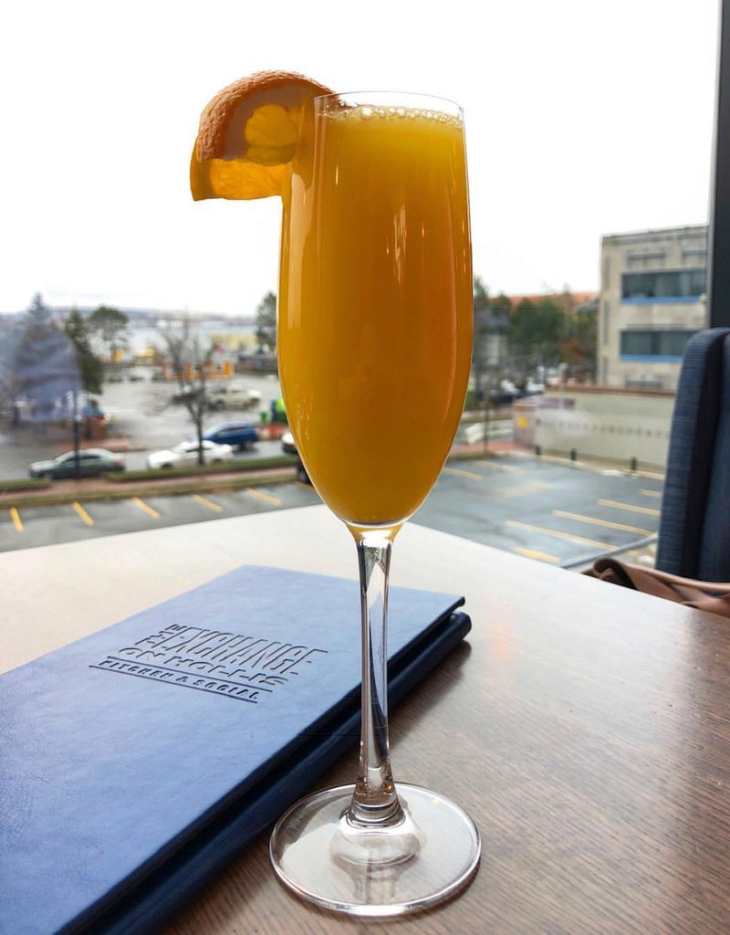 Making the 'mimost' of your Sunday? If you didn't then next Sunday is the time, this is the place! Get your brunch date ready.
📷 <a href="/sharlawatts/">Sharla</a>
.
.
.
.
.
#xoh #theexchangeonhollis #kisshughalifax  #weekend #love #sundayfunday #instagood #happy #brunch #food #instadaily #fun