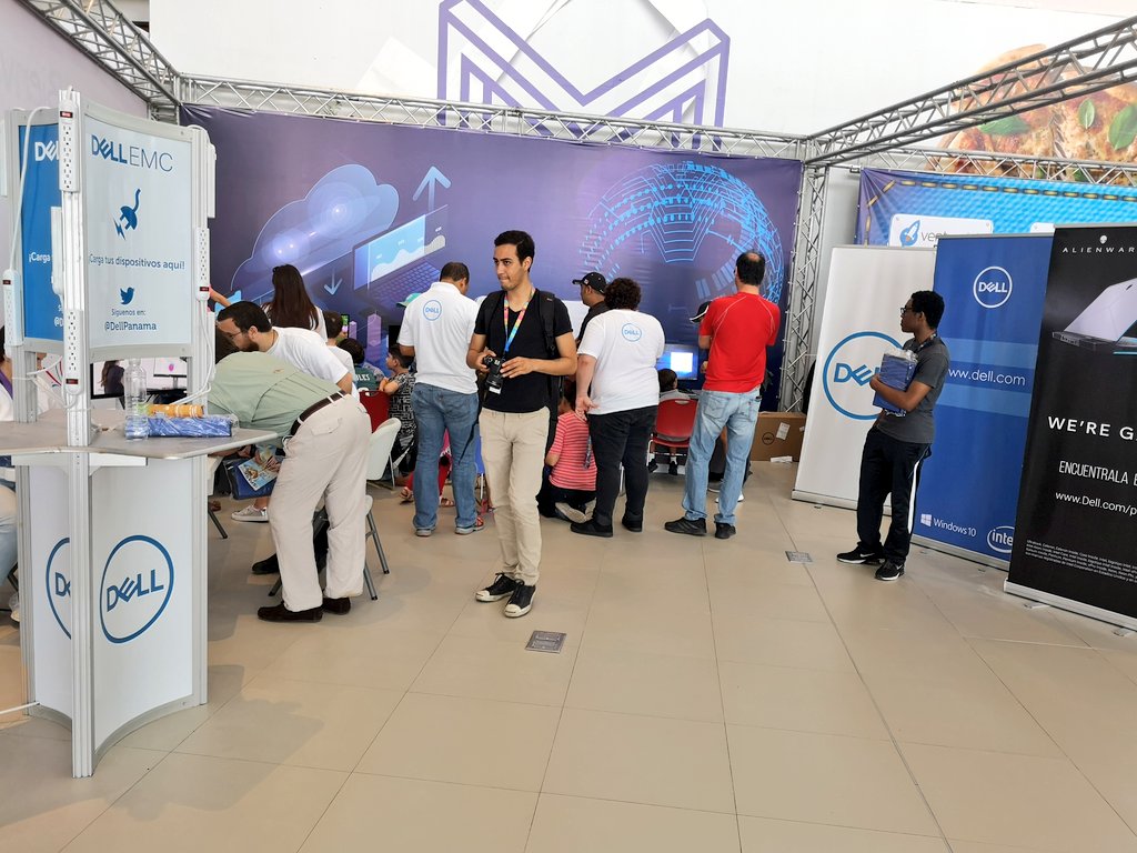 manuLrios's tweet photo. Gaming day 🎮 with the 👽 @Alienware 💻 systems at the #InnovaNationFest 🇵🇦
#DellBassadors
#LegacyofGood https://t.co/ahIj0jZiYy