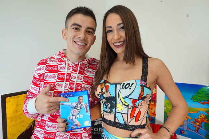 ❤ &iexcl;&iexcl;NUEVO V&Iacute;DEO!! ❤  FIFA 19. Luc&iacute;a Nieto. &iexcl;AHORA S&Iacute;! (Strip) Gameplay y F*NAL FELIZ  V&Iacute;DEO: https://t