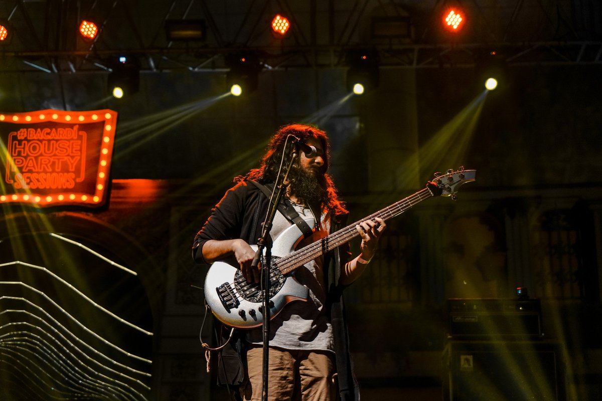 TheLocalTrain's tweet photo. Last night at the Bacardi NH7 Weekender Express, Chandigarh.

Next up: @NH7, Jaipur on 01.12.18. Tickets: https://t.co/6YjiPIWvsd
.
.
.
#tlt #thelocaltrain #nh7weekender #lineup2018 https://t.co/YhzEUSLI4W