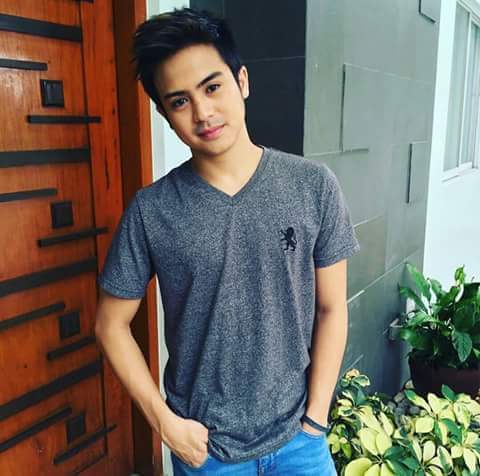 GuysManila's tweet photo. No Shirtless photos of Jhake Vargas
Hot or Not
Awesome😍😍😍😍😍😍😍😍😍
Or 
Awkward😒😒😒😒😒😒😒😒😒 https://t.co/48GztlPgrs