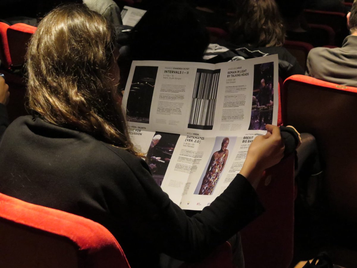 Romaeuropa's tweet photo. Il Gran Finale di #REf18 é iniziato!
Music for percussion
Ryoji Ikeda • Eklekto https://t.co/HeVl5G206I
