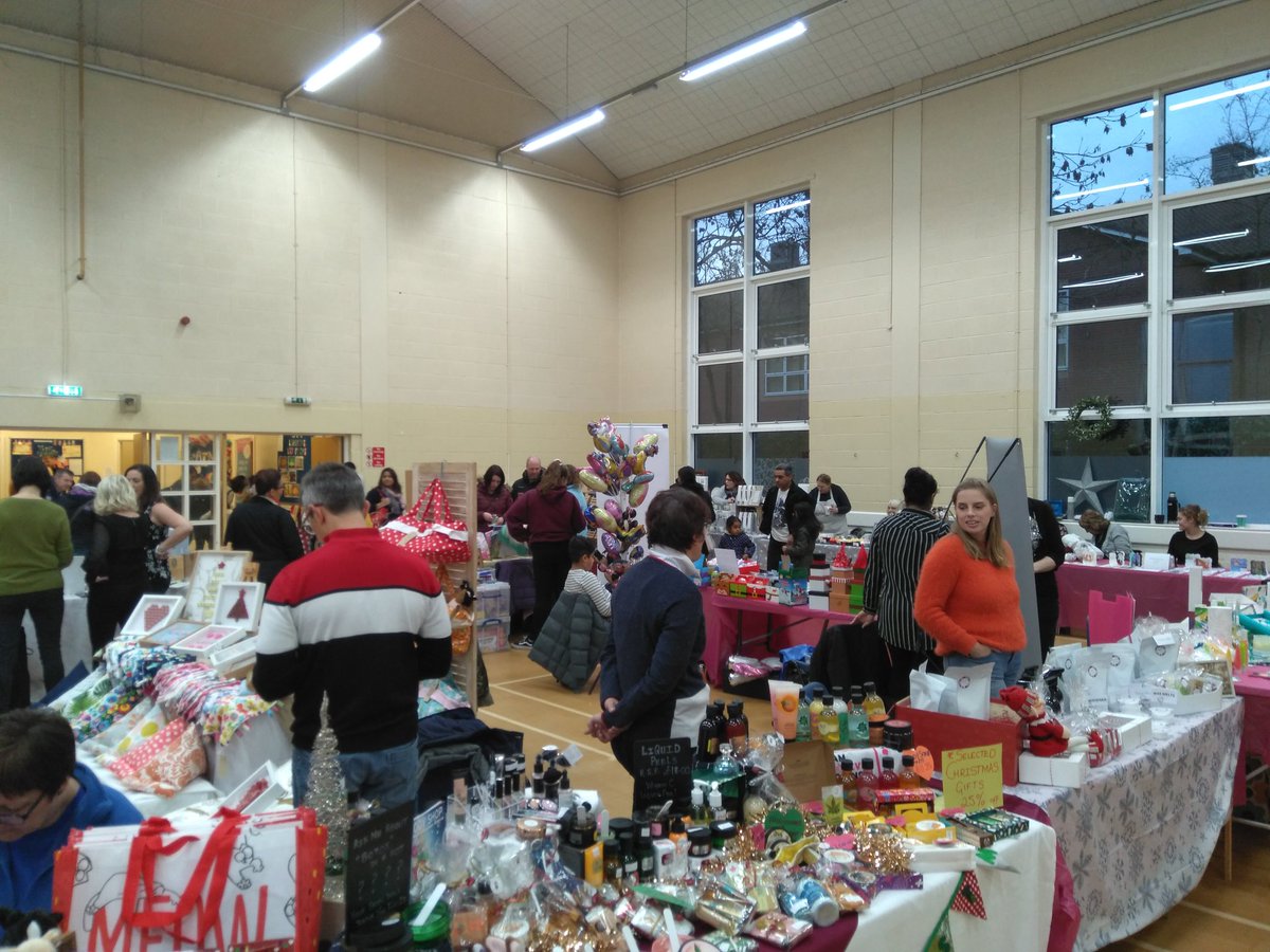 EvaFryc's tweet photo. Supporting @MidWarksCP at #WarwickGates Community Centre today to raise funds for our work. #buylocal #ChristmasFair #warwick #leamington https://t.co/W1bt1RJEgW