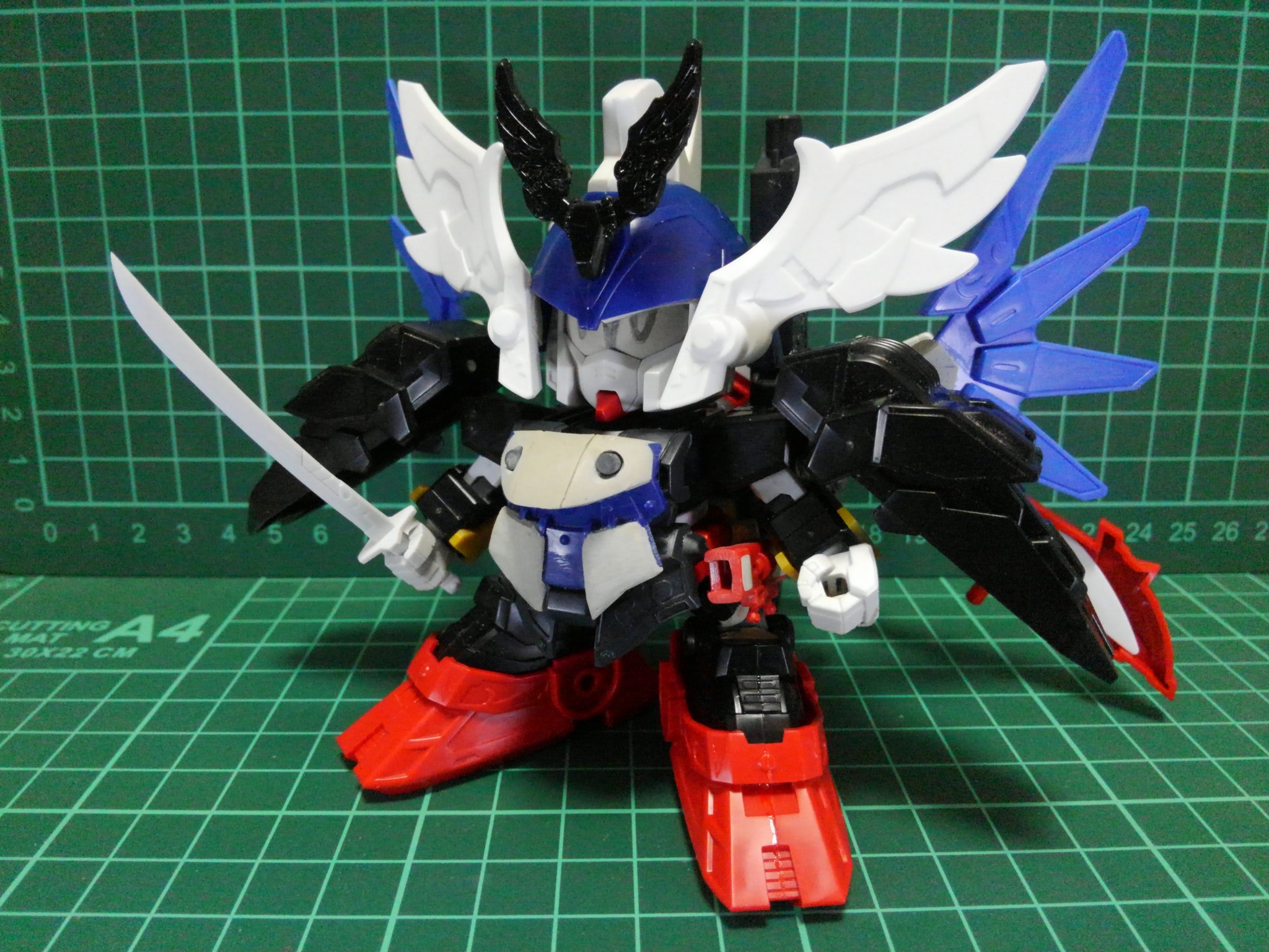 山口ツヨシ２８wf4 11 04 烈火頑駄無大将軍の大筒の接続アームをスカルウェポンのアームを組み合わせて作ってみました これでf91のヴェスバー方式の脇の下展開から背面への取り回し可能になりました 俺sd作ってるぜ T Co Votabuju3o Twitter