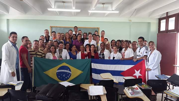 Nesses cinco anos de trabalho, cerca de 20 mil colaboradores cubanos prestaram atendimento a 113 milhões 359 mil pacientes, em mais de 3 mil 600 municípios, atingindo um universo de até 60 milhões de brasileiros.  #MásQueMédicos