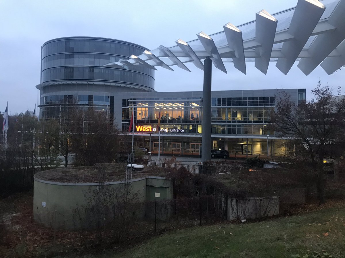 elkrause's tweet photo. Ideen für die #Automation der #FactoryOfTheFuture gesucht beim #AutomationHackathon - Wir freuen uns über kreative Köpfe der Startups! @RexrothDACH @BoschRexroth @BoschBCI #sps_live #sps18 @spsipcdrives https://t.co/9tsZ8vf7HK